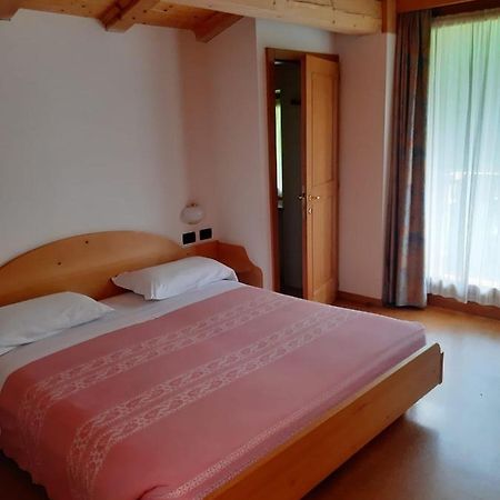 Albergo Scoiattolo Tret المظهر الخارجي الصورة