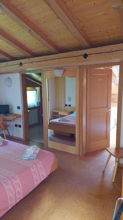 Albergo Scoiattolo Tret المظهر الخارجي الصورة