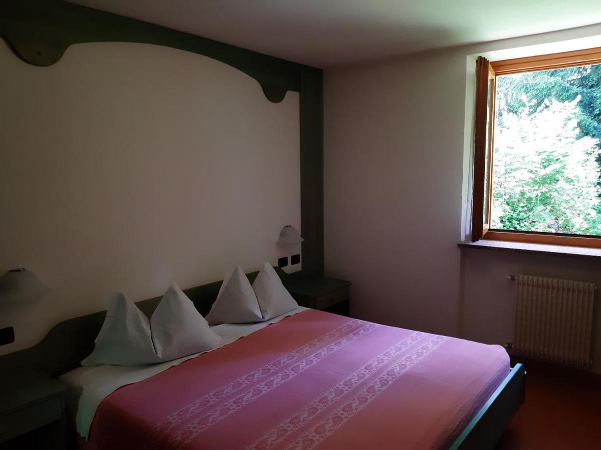 Albergo Scoiattolo Tret المظهر الخارجي الصورة